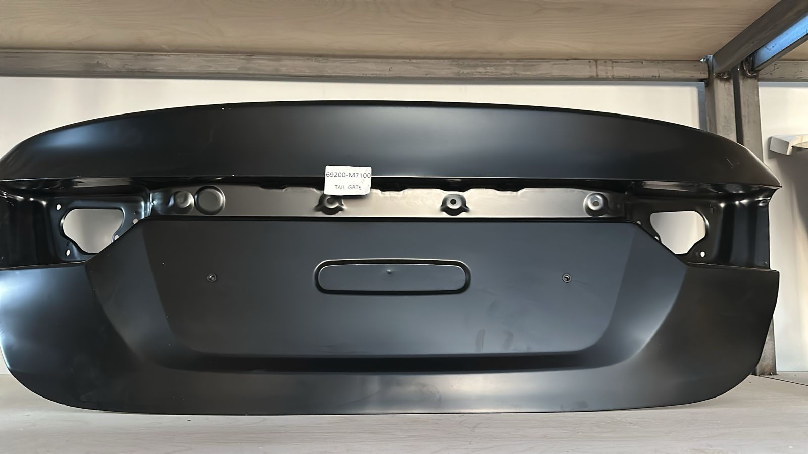 69200-M7100 Kia Forte/Cerato/K3 Baqaj Qapağı